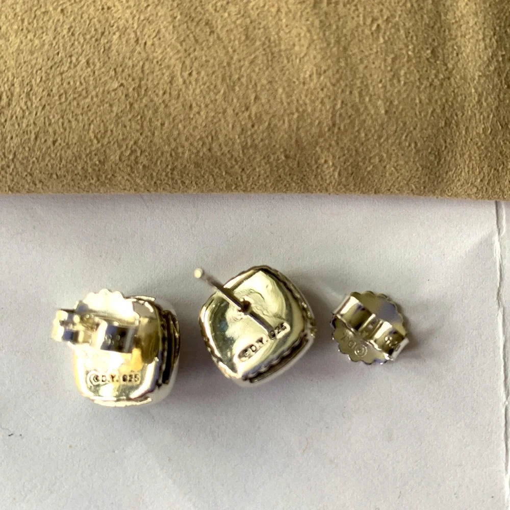 David Yurman mint condition earrings purple amethyst with diamonds studs - Picture 2 of 5